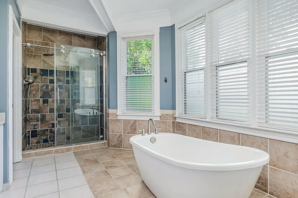 1198 N Franklin Avenue Cookeville TN 38501