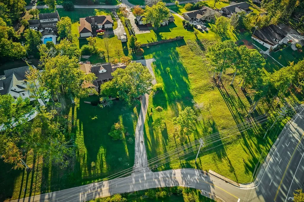 1198 N Franklin Avenue Cookeville TN 38501