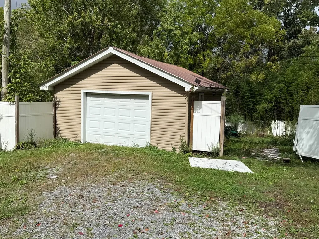 328 Wheeler Avenue Jamestown TN 38556