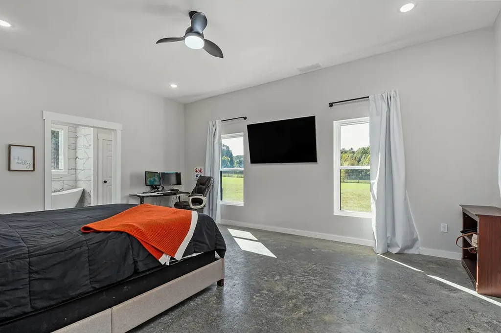 303 Clearfield Lane Cookeville TN 38506