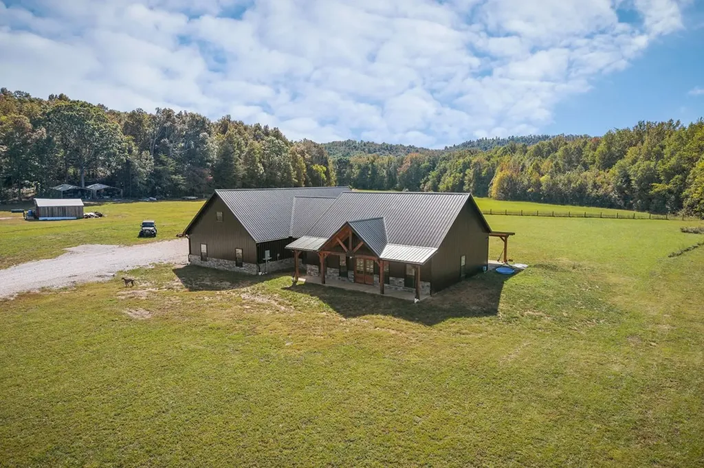 303 Clearfield Lane Cookeville TN 38506