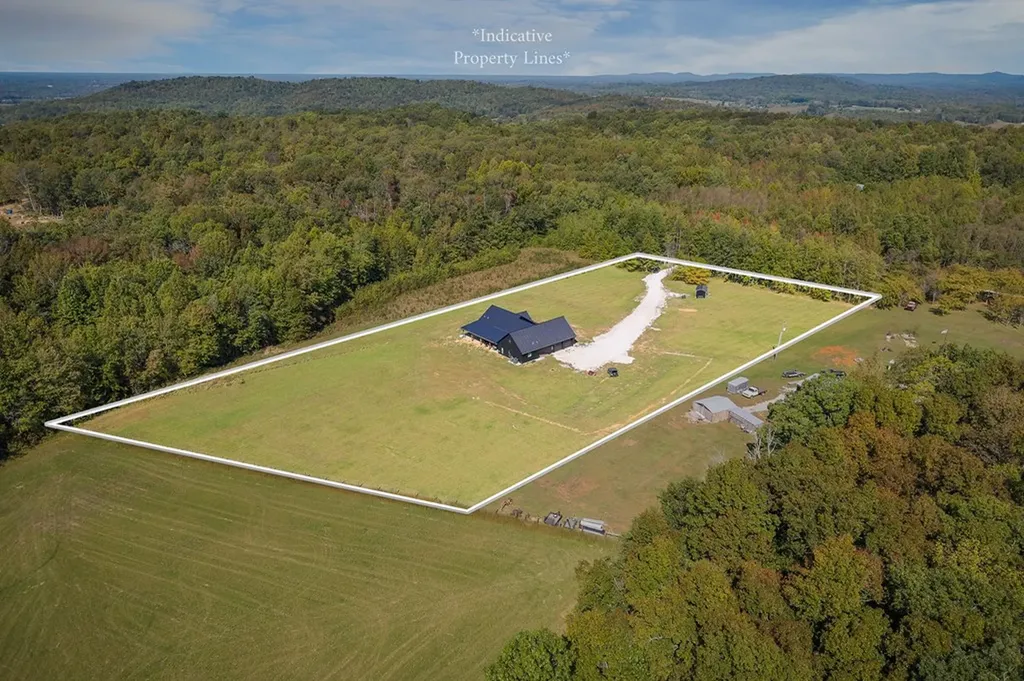 303 Clearfield Lane Cookeville TN 38506