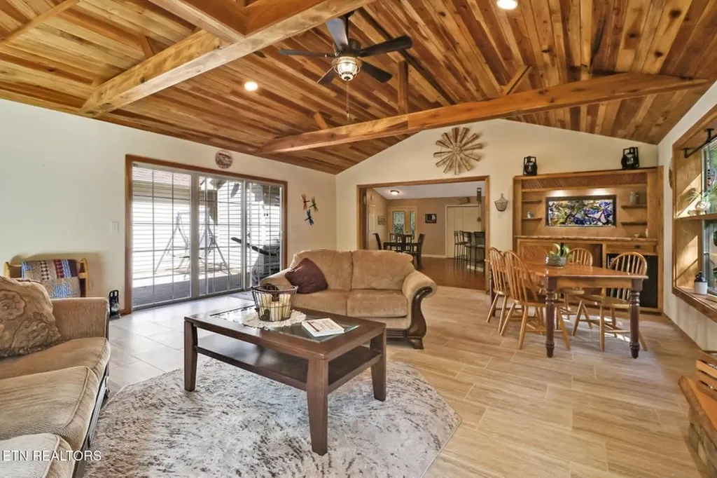 224 Victoria Circle Jamestown TN 38556-5178