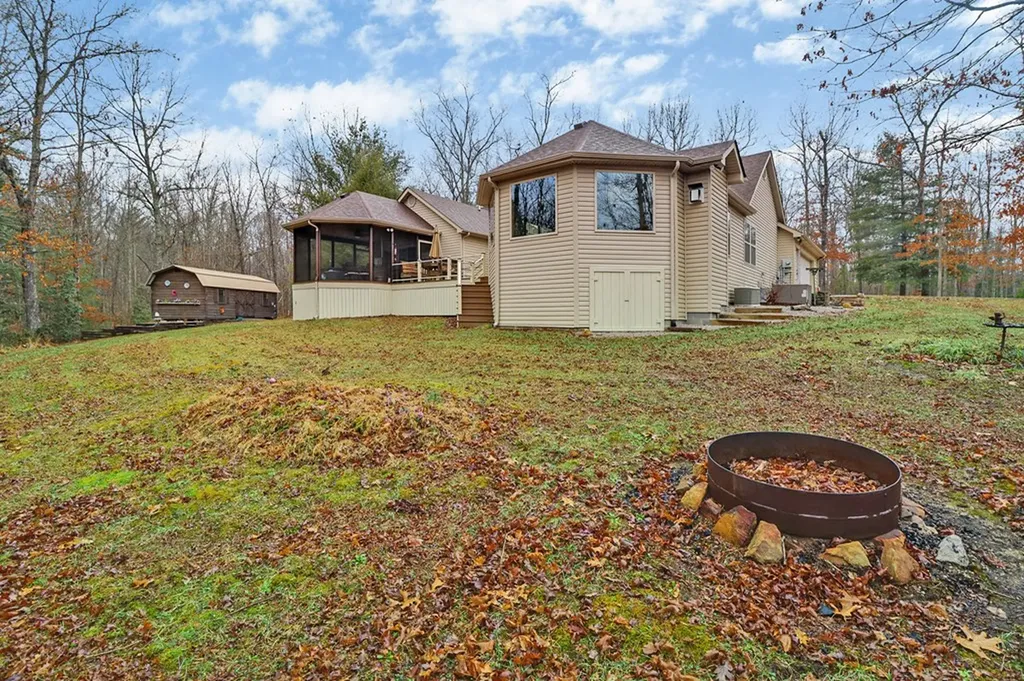 224 Victoria Circle Jamestown TN 38556-5178