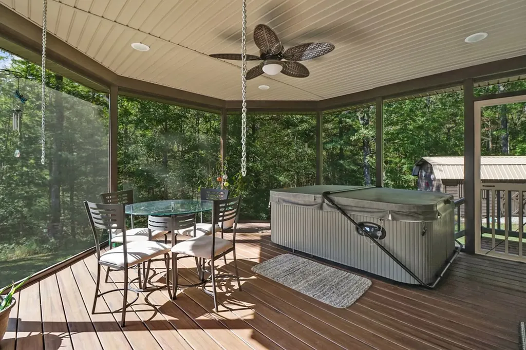 224 Victoria Circle Jamestown TN 38556-5178