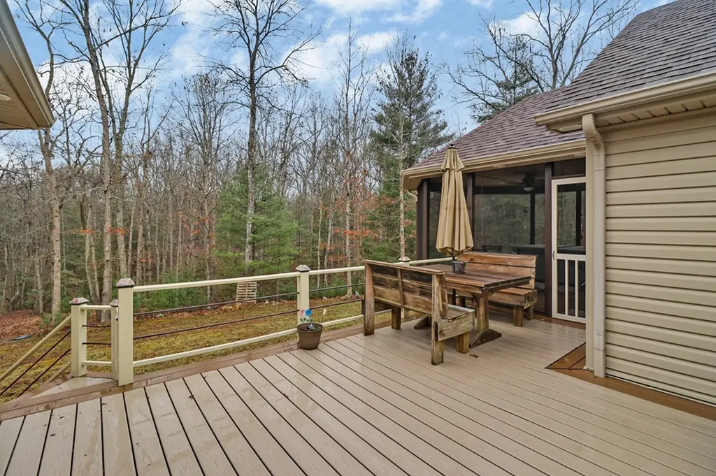 224 Victoria Circle Jamestown TN 38556-5178