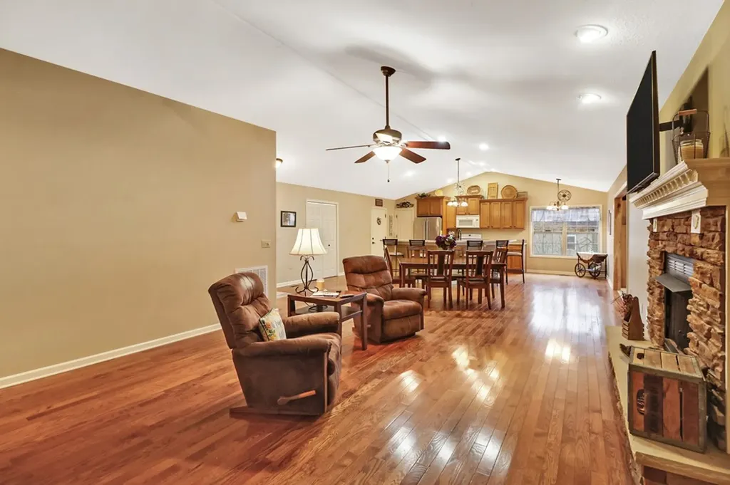 224 Victoria Circle Jamestown TN 38556-5178