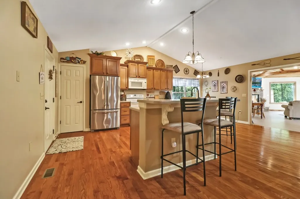 224 Victoria Circle Jamestown TN 38556-5178