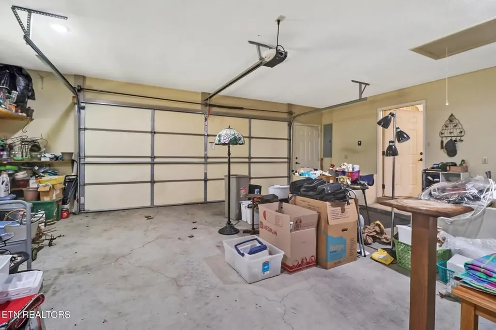 224 Victoria Circle Jamestown TN 38556-5178