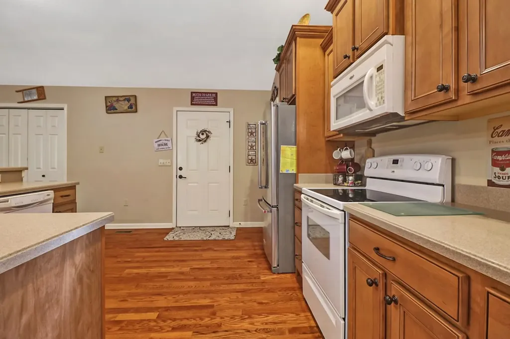 224 Victoria Circle Jamestown TN 38556-5178