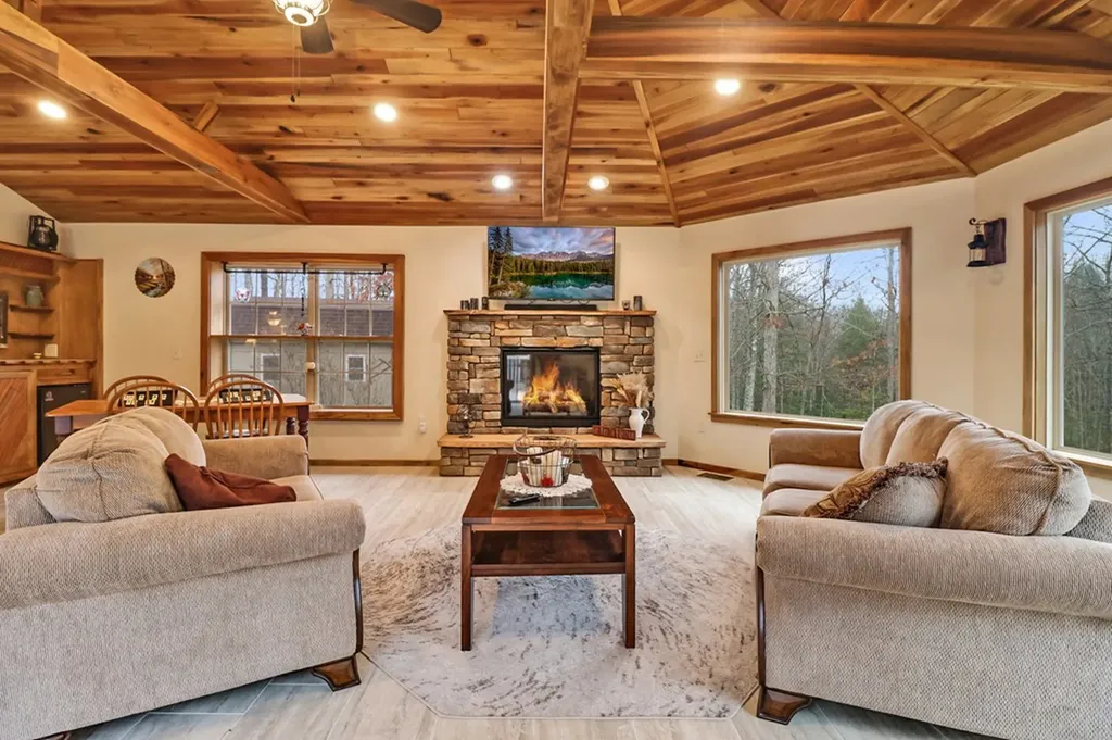 224 Victoria Circle Jamestown TN 38556-5178