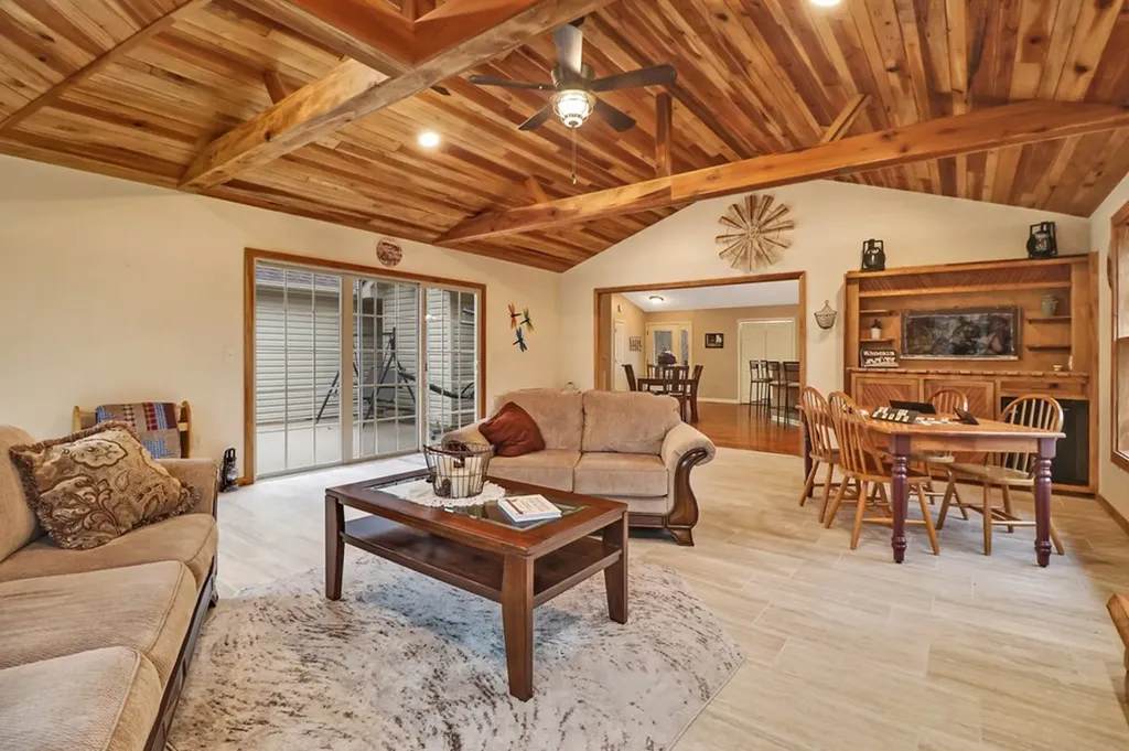 224 Victoria Circle Jamestown TN 38556-5178