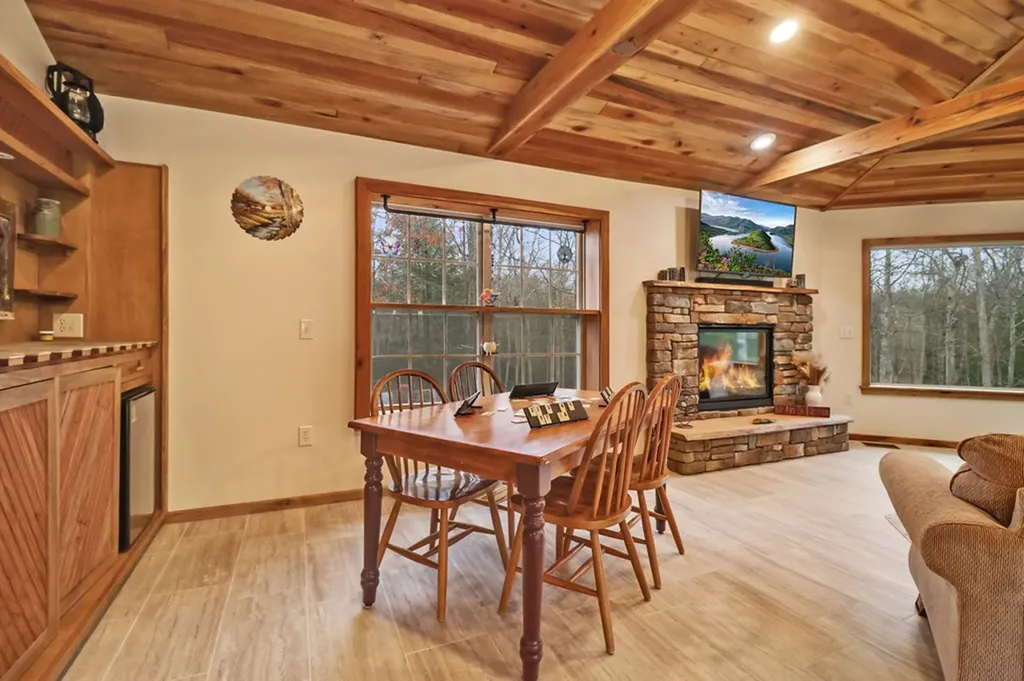 224 Victoria Circle Jamestown TN 38556-5178