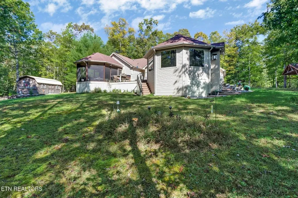 224 Victoria Circle Jamestown TN 38556-5178