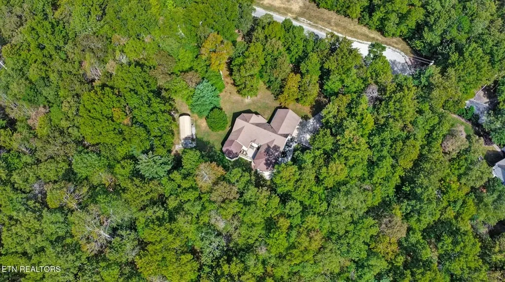 224 Victoria Circle Jamestown TN 38556-5178