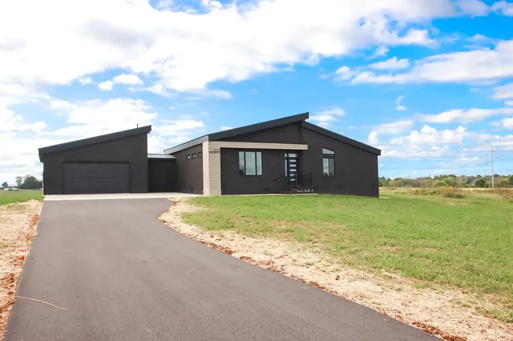 260 Huntington Lane Sparta TN 38583