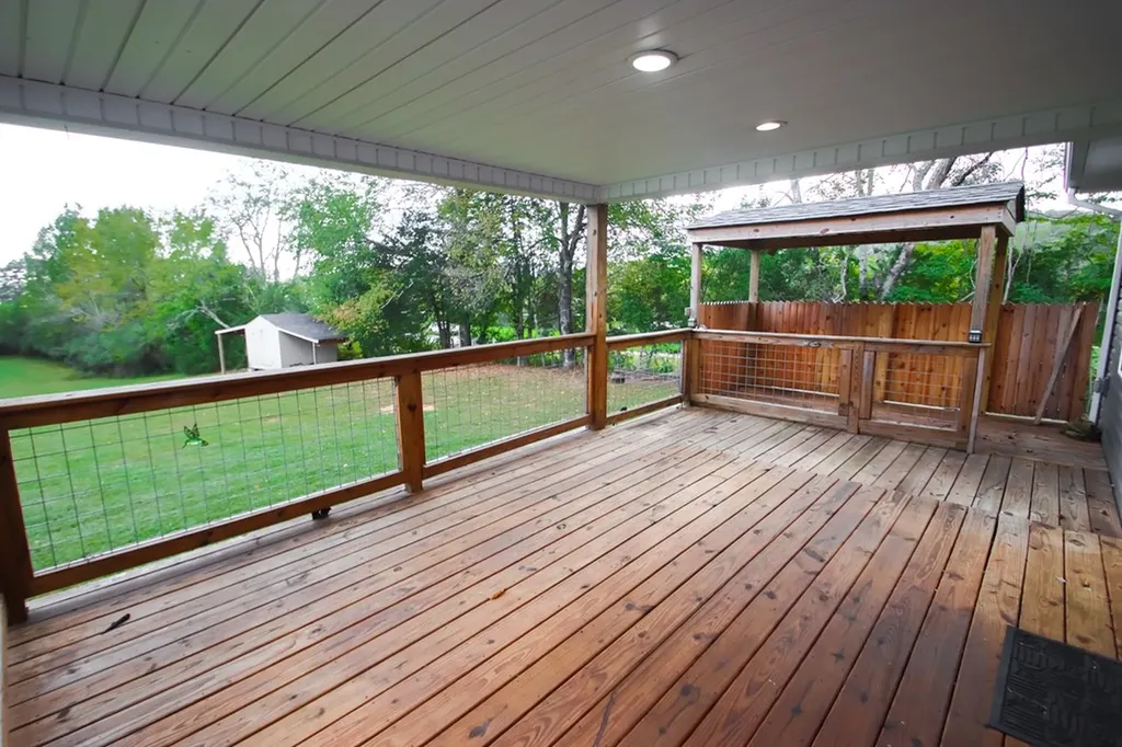 272 Jim Hennessee Sparta TN 38583