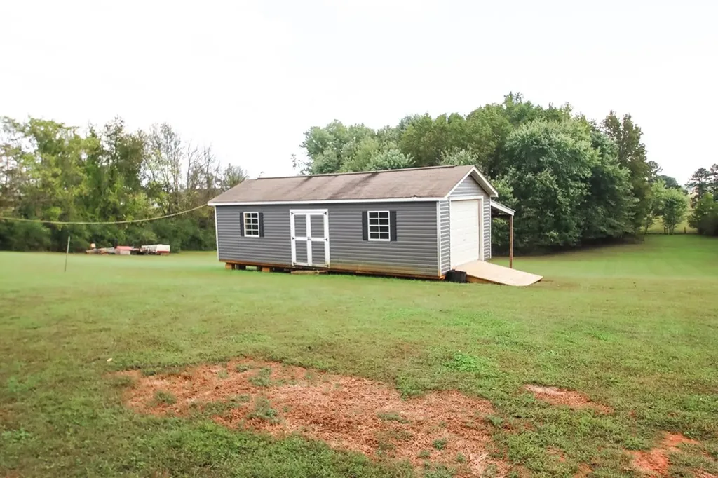 272 Jim Hennessee Sparta TN 38583