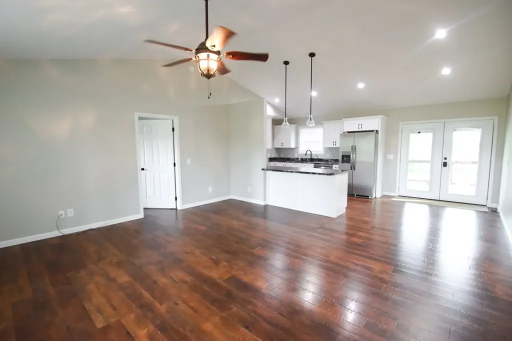 272 Jim Hennessee Sparta TN 38583