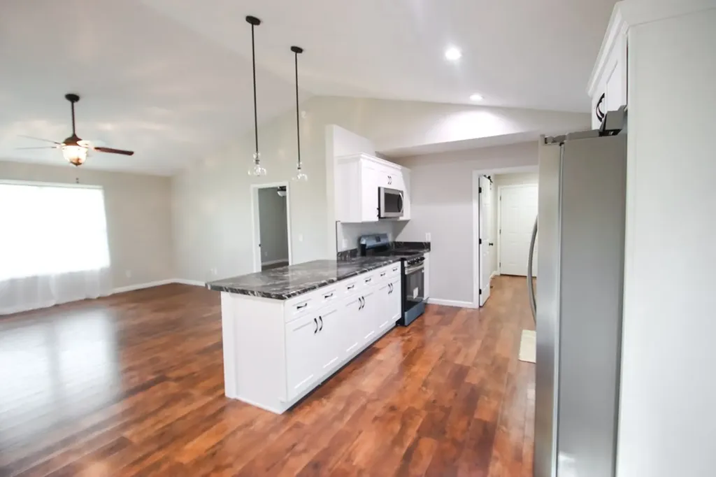 272 Jim Hennessee Sparta TN 38583