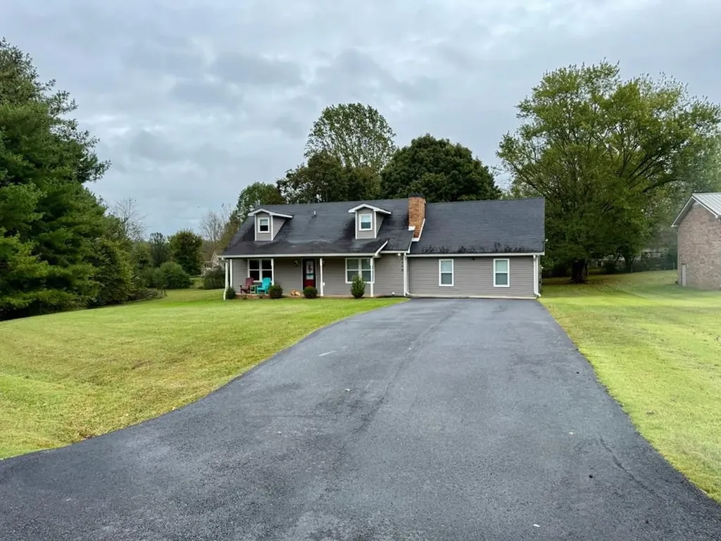 2408 Magnolia Cookeville TN 38506