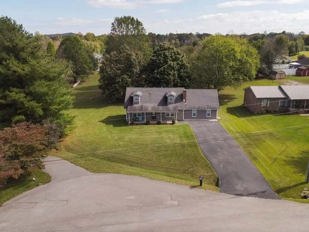 2408 Magnolia Cookeville TN 38506