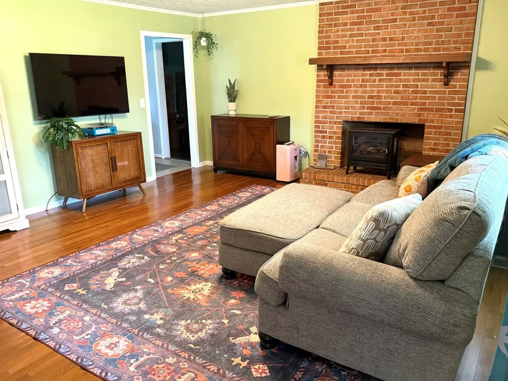 2408 Magnolia Cookeville TN 38506