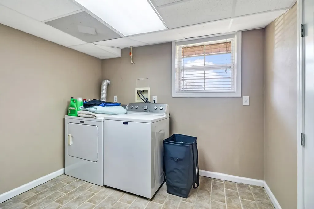 141 Crestview Drive Crossville TN 38555