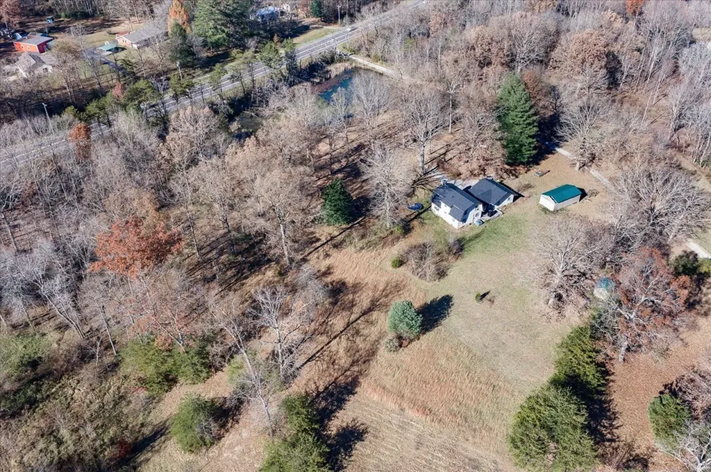 8267 Highway 127 S Crossville TN 38572