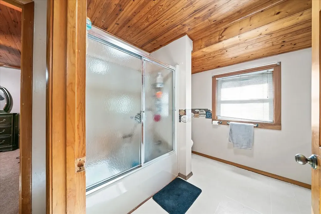 8267 Highway 127 S Crossville TN 38572