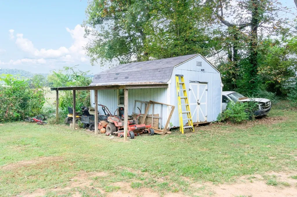 516 Heather Drive Sparta TN 38583