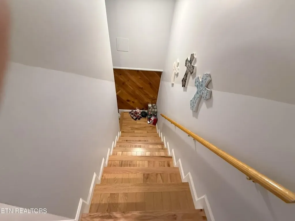 6105 S York Highway Clarkrange TN 38553-5147