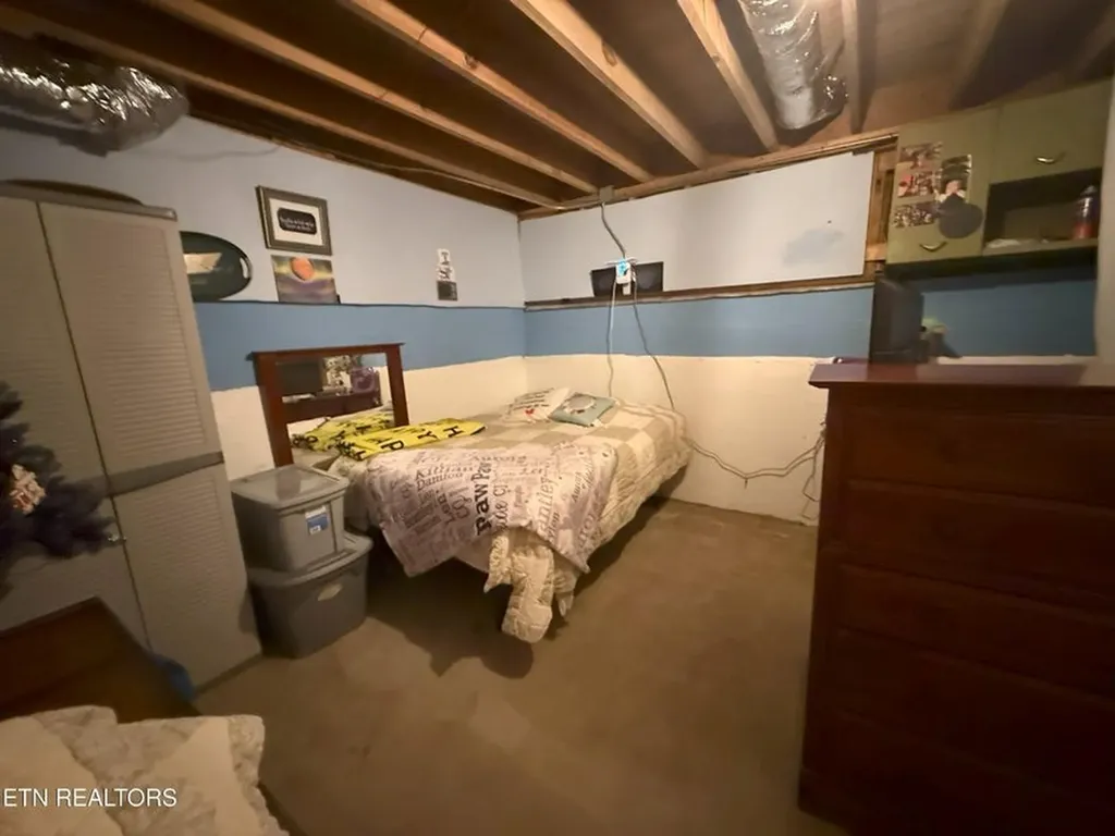 6105 S York Highway Clarkrange TN 38553-5147