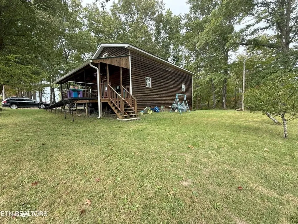 6105 S York Highway Clarkrange TN 38553-5147