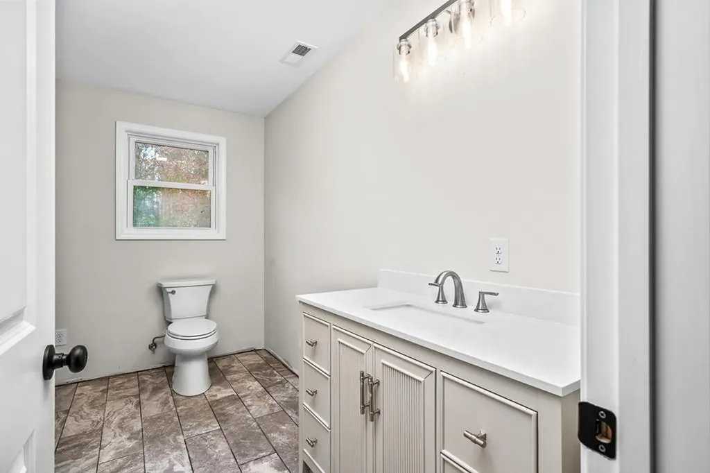 122 Canter Lane Jamestown TN 38556