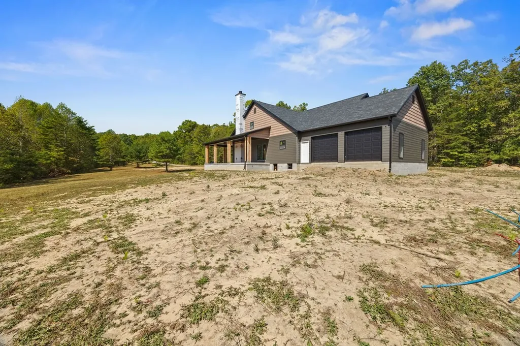 122 Canter Lane Jamestown TN 38556