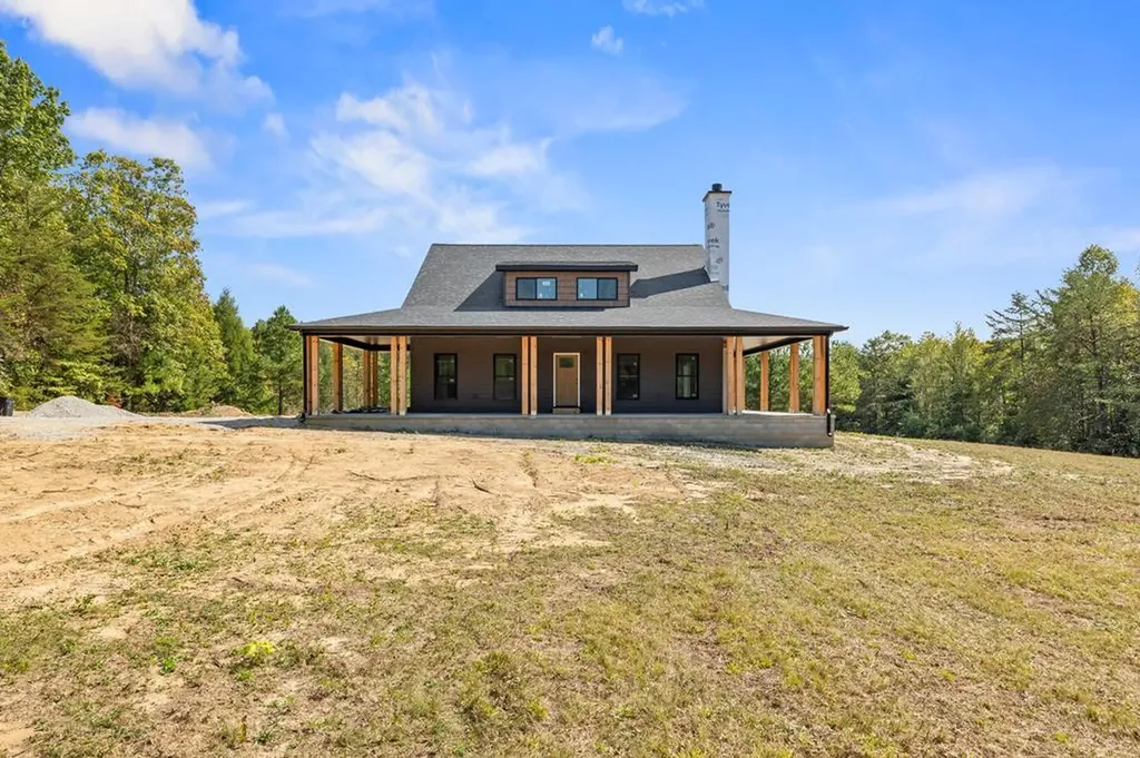 122 Canter Lane Jamestown TN 38556