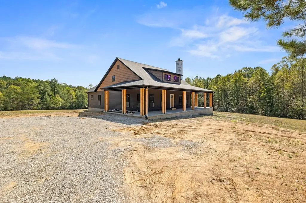 122 Canter Lane Jamestown TN 38556