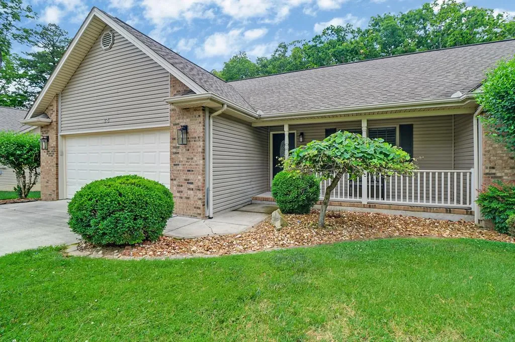 35 Bingham Lane Crossville TN 38558