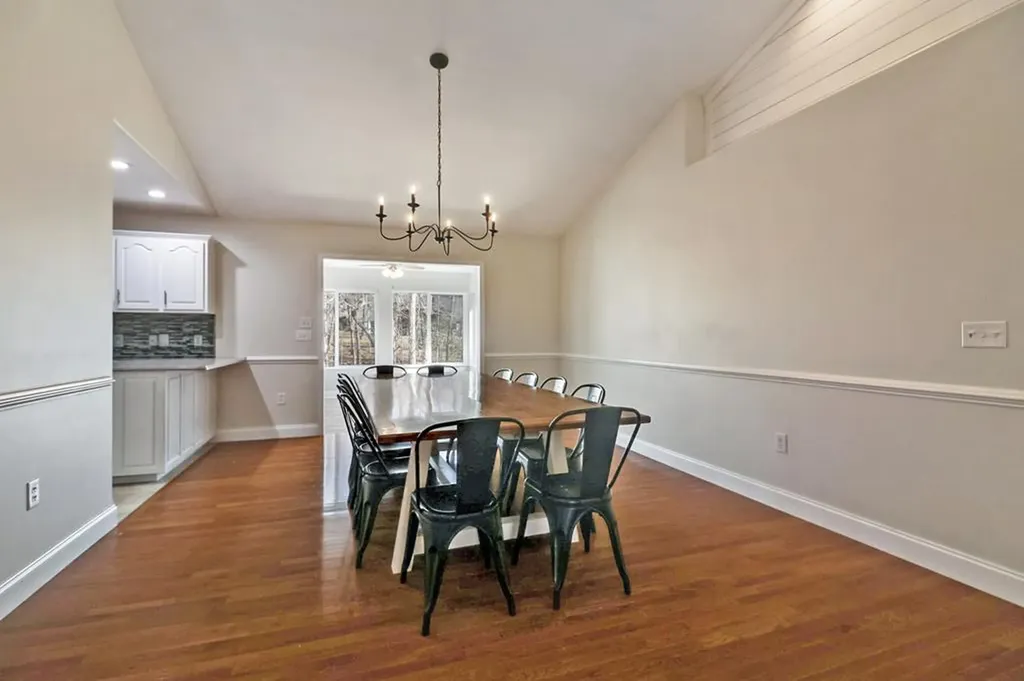 35 Bingham Lane Crossville TN 38558