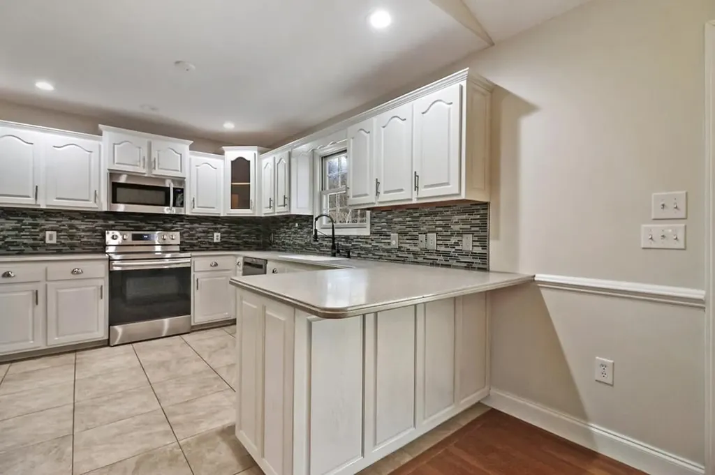 35 Bingham Lane Crossville TN 38558