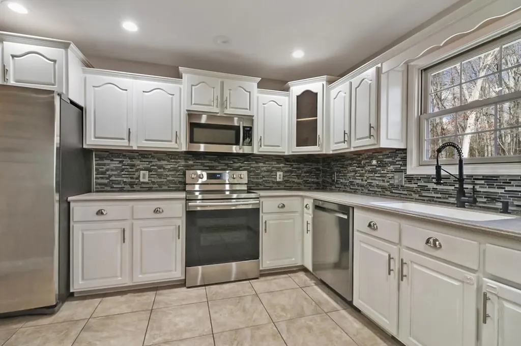 35 Bingham Lane Crossville TN 38558