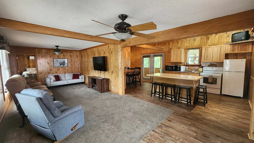 348 Bill Hunter Road Celina TN 38551