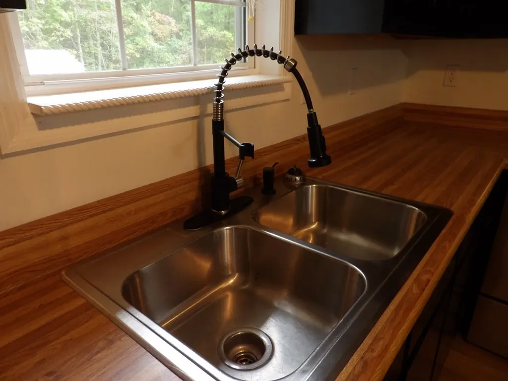 319 Sycamore Drive Crossville TN 38555