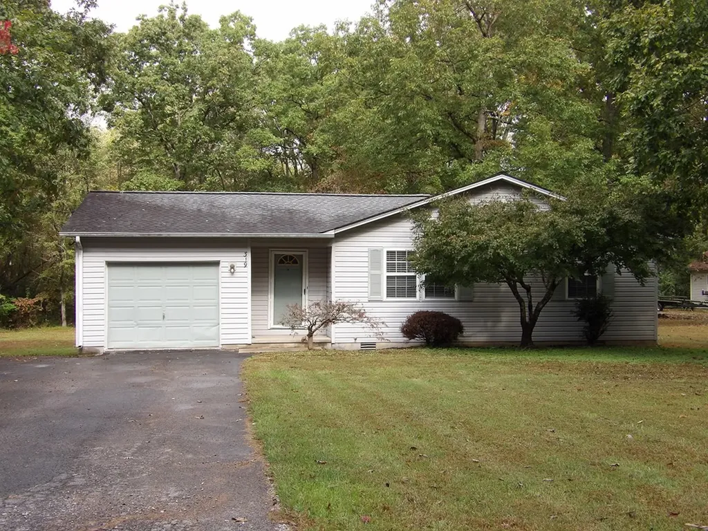 319 Sycamore Drive Crossville TN 38555