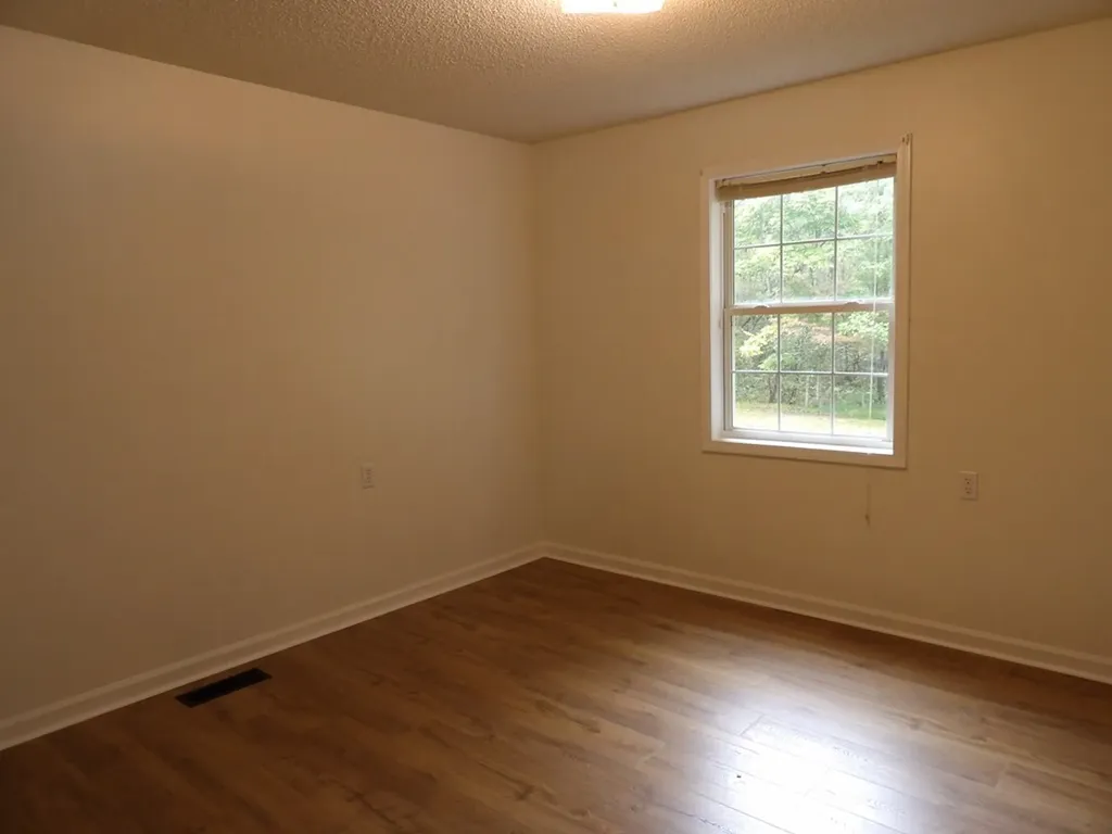 319 Sycamore Drive Crossville TN 38555