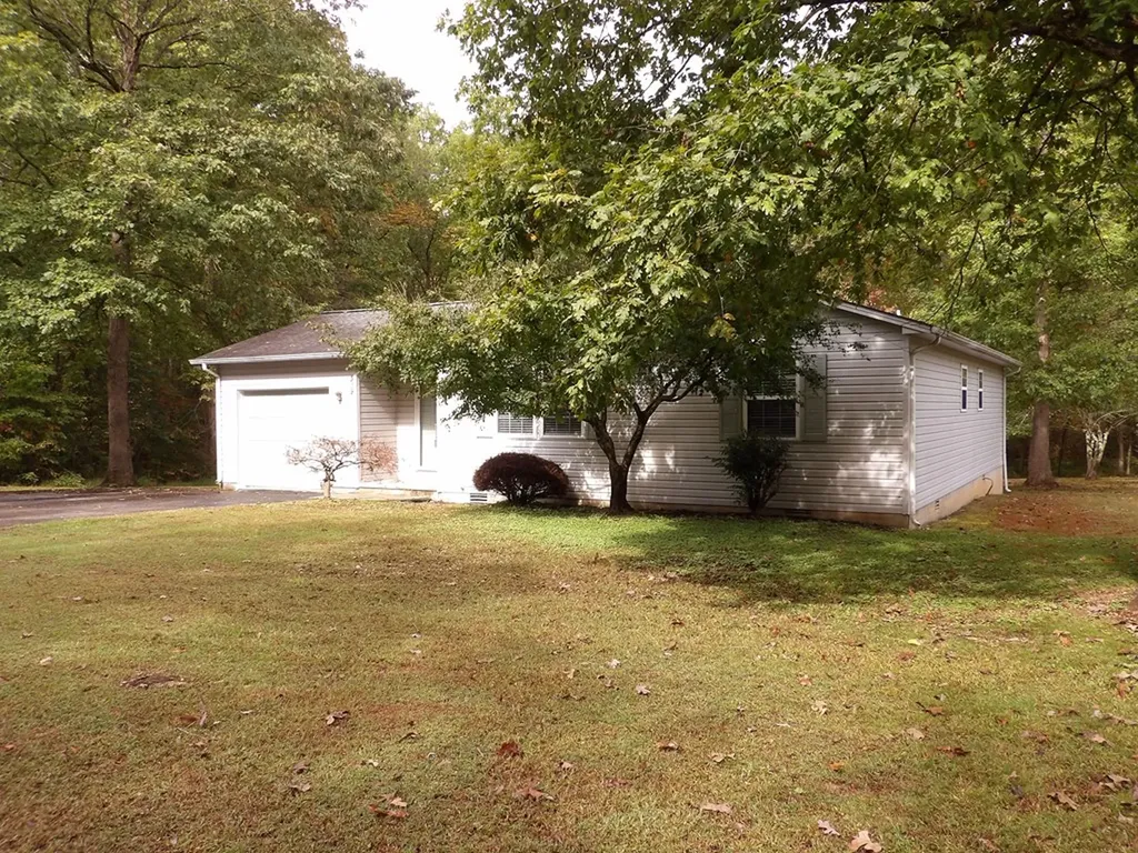 319 Sycamore Drive Crossville TN 38555