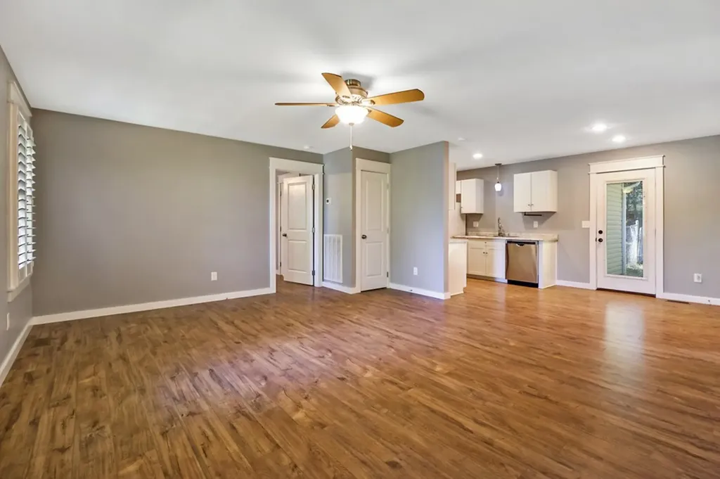 198 Orange Circle Crossville TN 38555