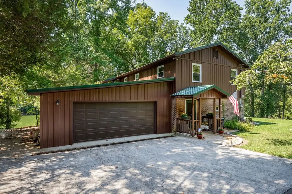 524 Luckey Lane Sparta TN 38583