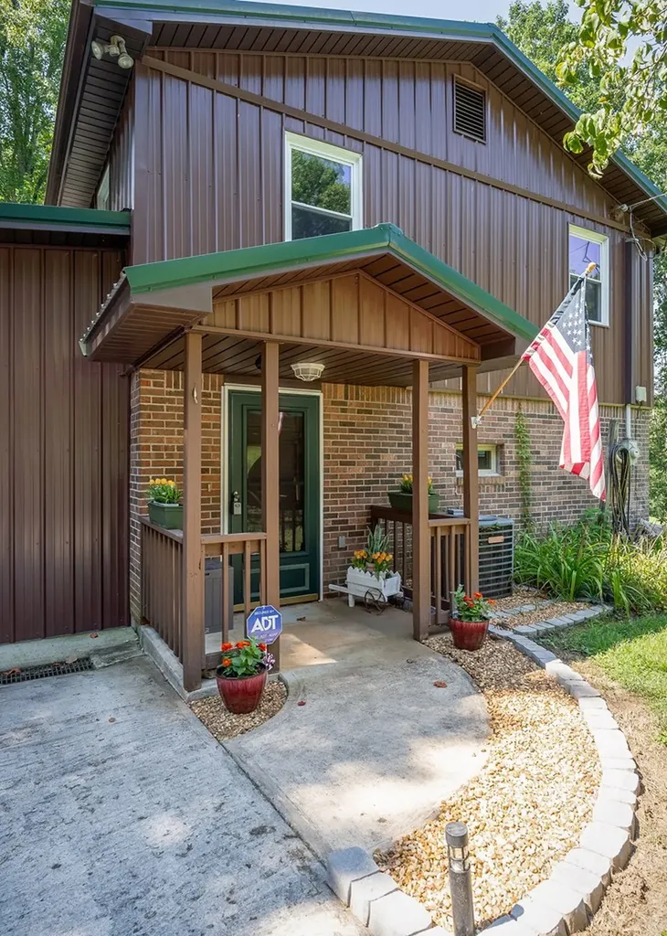 524 Luckey Lane Sparta TN 38583